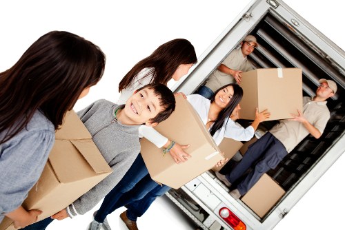 Clear pricing explanation for Kingston Storage services