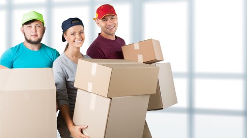 Residential packing services in Kingston for a family move